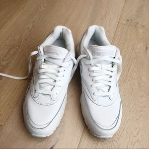 White Nike 2008 Air Max